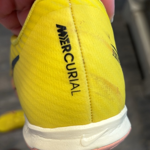 Nike Indoor Soccer Shoes - Picture 5 of 6